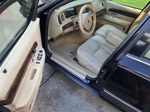 2007 Mercury Grand Marquis LS