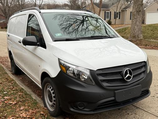 2018 Mercedes-Benz Metris Base