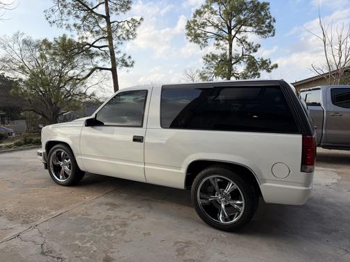 1998 Chevrolet Tahoe Base