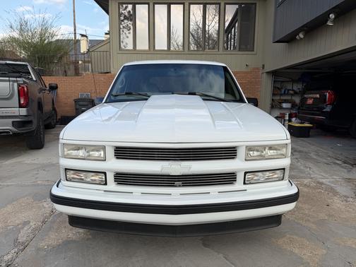 1998 Chevrolet Tahoe Base