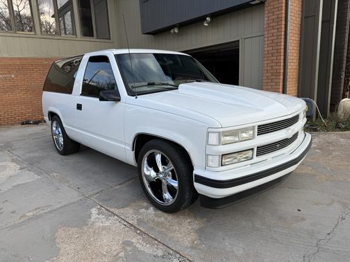 1998 Chevrolet Tahoe Base
