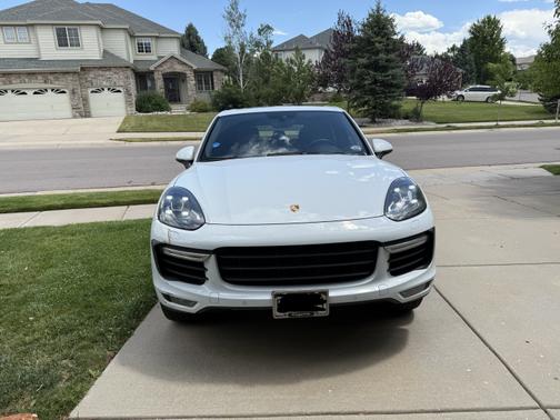 2015 Porsche Cayenne Turbo