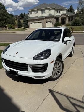 2015 Porsche Cayenne Turbo