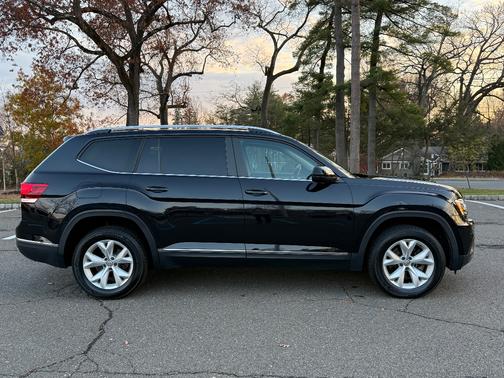2018 Volkswagen Atlas 3.6L SEL