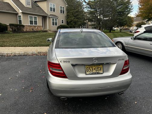 2012 Mercedes-Benz C-Class C 300 4MATIC Luxury