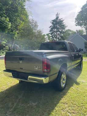 Gray 2005 Dodge Ram 1500 SLT Quad Cab