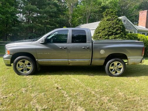 Gray 2005 Dodge Ram 1500 SLT Quad Cab