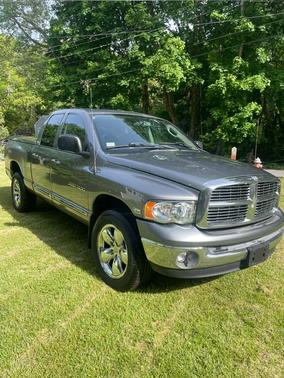 Gray 2005 Dodge Ram 1500 SLT Quad Cab
