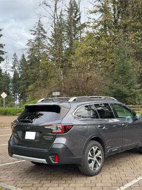 2022 Subaru Outback Touring