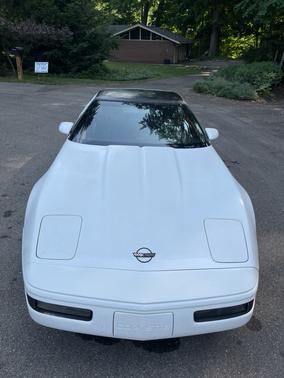 White 1993 Chevrolet Corvette Base