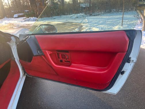 White 1993 Chevrolet Corvette Base