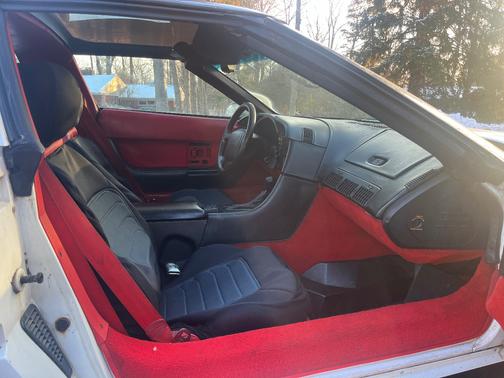 White 1993 Chevrolet Corvette Base