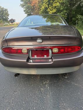 Brown 1995 Buick Riviera Base