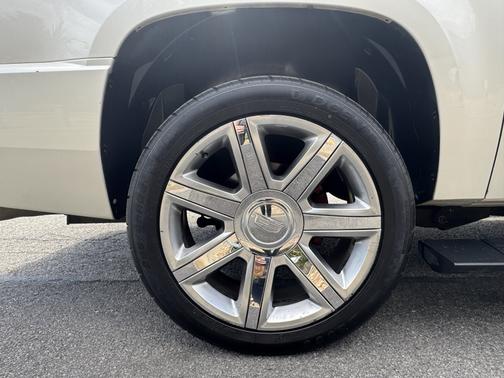 2011 Cadillac Escalade ESV Premium