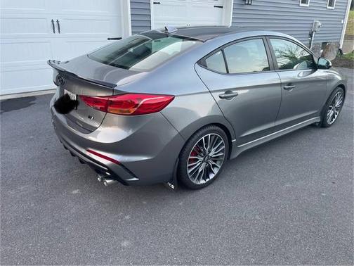 2017 Hyundai ELANTRA Sport