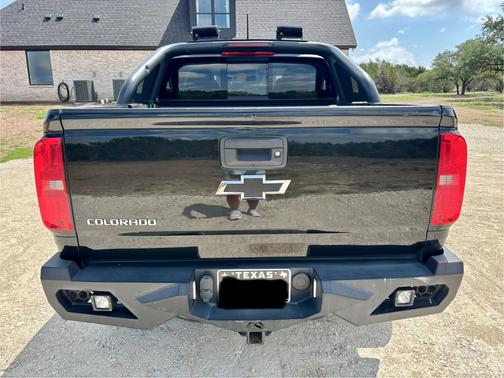 Black 2017 Chevrolet Colorado ZR2