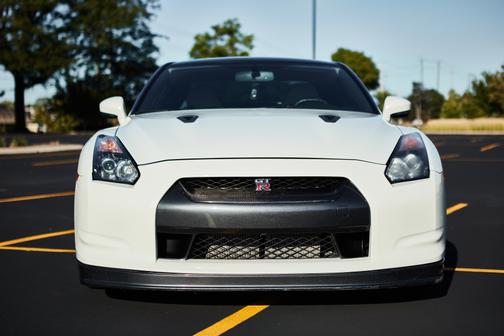 2009 Nissan GT-R Premium