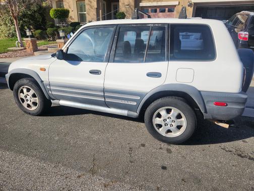 1997 Toyota RAV4 Base