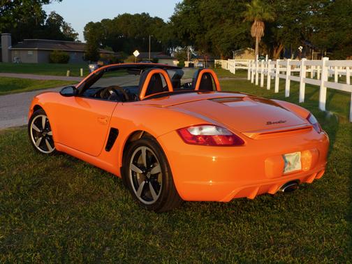 Photo 2 of 18 of 2008 Porsche Boxster Base