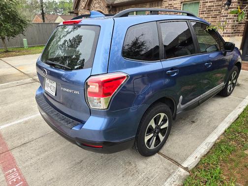 2018 Subaru Forester 2.5i