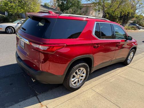Red 2019 Chevrolet Traverse LT Leather