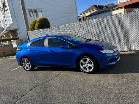 2018 Chevrolet Volt LT