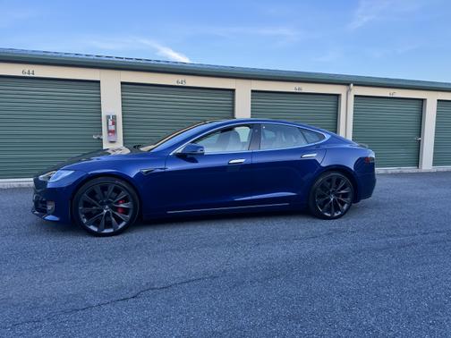 2019 Tesla Model S P100D