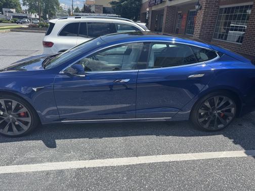 2019 Tesla Model S P100D