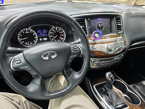 2017 INFINITI QX60 Base