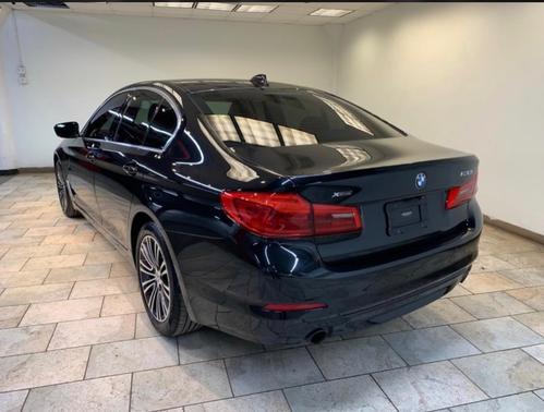 Black 2019 BMW 530 i xDrive