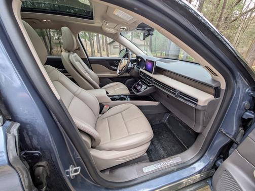 Blue 2022 Lincoln Corsair Grand Touring