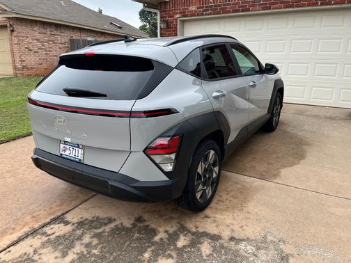 Gray 2024 Hyundai KONA SEL