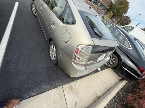 Gold 2006 Toyota Prius Base