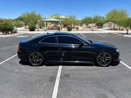Black 2008 Audi S5 4.2 quattro