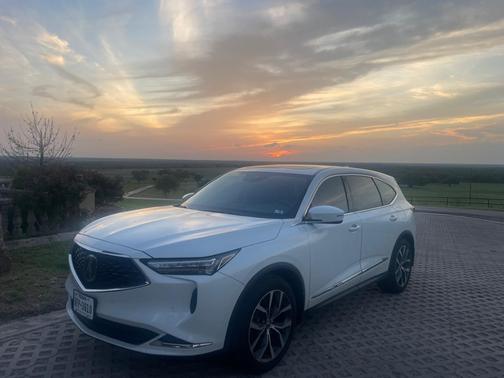 White 2022 Acura MDX Technology Package