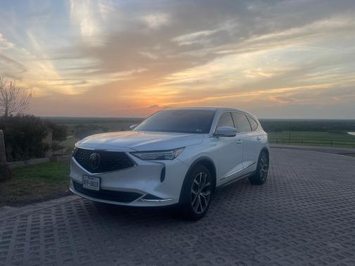White 2022 Acura MDX Technology Package