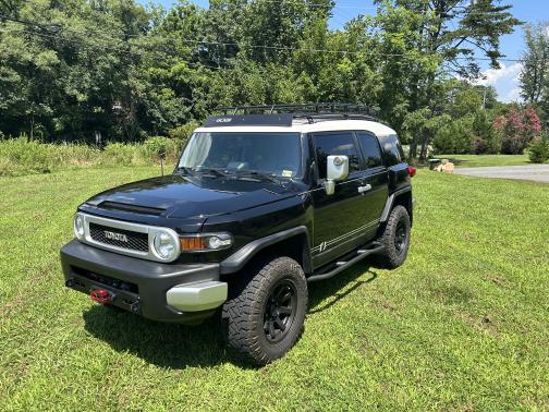 2008 Toyota FJ Cruiser Base