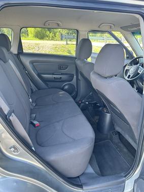 Black 2013 Kia Soul Base