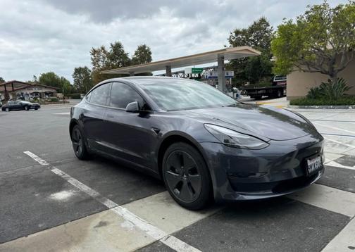 2023 Tesla Model 3 Base