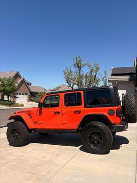 Orange 2018 Jeep Wrangler Unlimited Rubicon