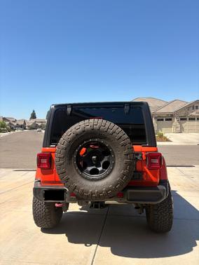 Orange 2018 Jeep Wrangler Unlimited Rubicon