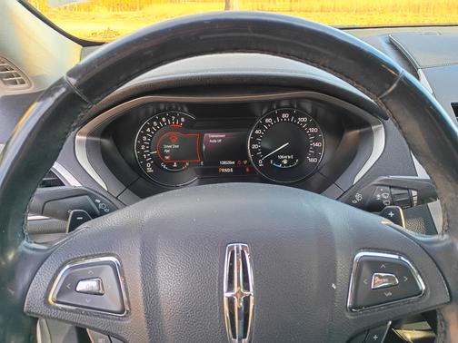 2016 Lincoln MKZ Base