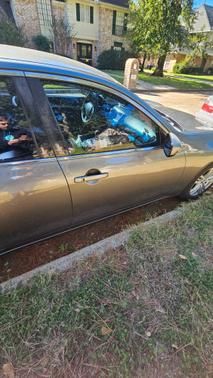 2011 INFINITI G37x Base