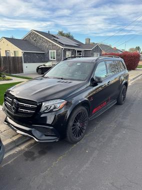 2017 Mercedes-Benz AMG GLS 63 4MATIC