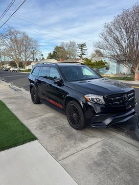 2017 Mercedes-Benz AMG GLS 63 4MATIC