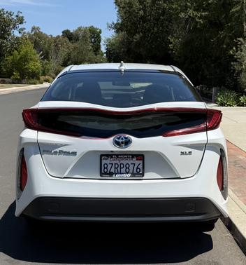 2021 Toyota Prius Prime XLE