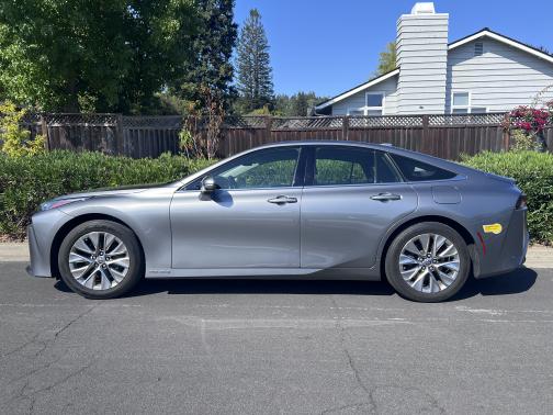 2021 Toyota Mirai XLE