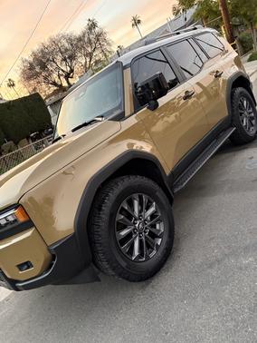 2025 Toyota Land Cruiser Base