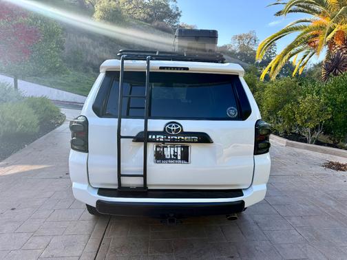 2018 Toyota 4Runner TRD Off Road Premium