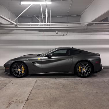 2014 Ferrari F12berlinetta Base